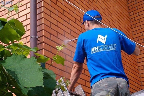 утепление стен пеноизолом